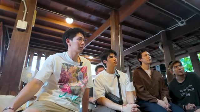 EP.52 | Trip to Chiang Mai: praying and eating