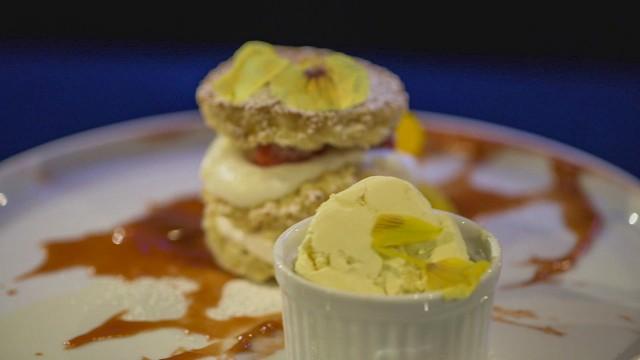 Chefs' Cut: Alex vs Cheese