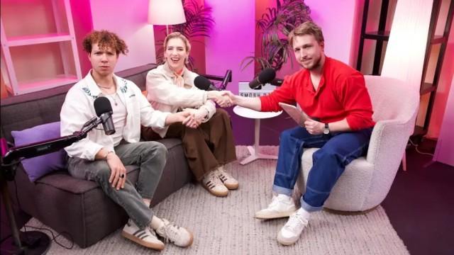 Will You Be My Work Wife?