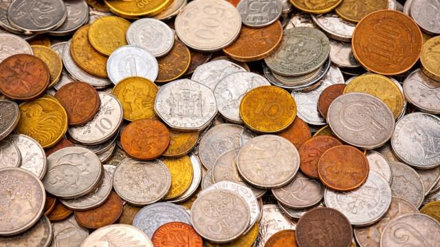 Mold Money, Mold Problems