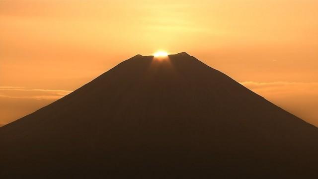 富士山 信仰の対象と芸術の源泉 〜 北斎・広重 芸術家を魅了した富士山