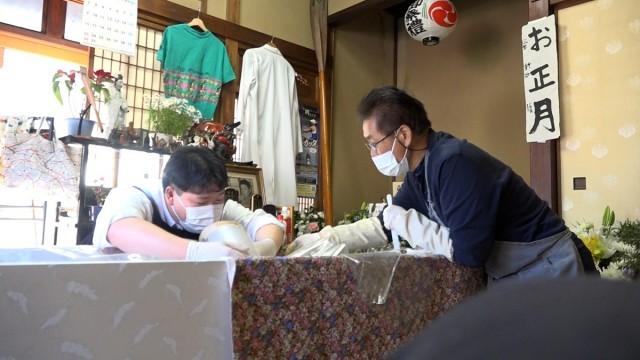 生きた証を抱きしめて～愛するあなたとデスマスク～