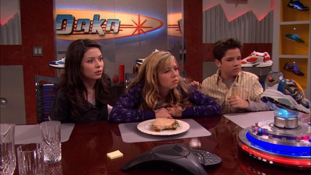 Uno sponsor per iCarly