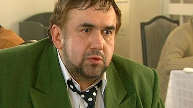 Бассейн с крокодилами. Серия 1