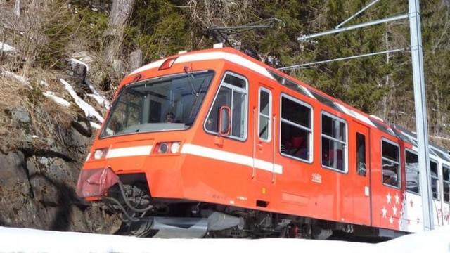 Sankt-Bernhard Express - Von Hunden, Mönchen und der Eisenbahn
