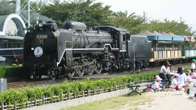Mit Rikscha und Dampfross - Eisenbahnmuseen in Japan