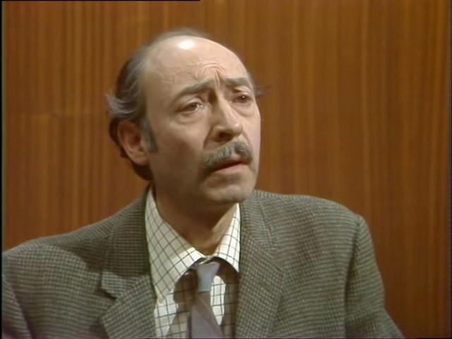 The Mugging of Arthur Simmons (1)
