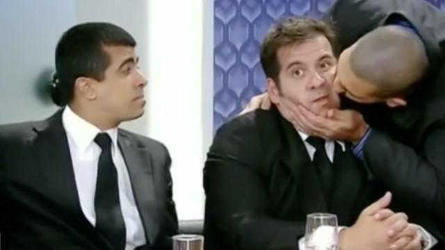 Manda Quem Pode, Obedece Quem Tem Prejuízo!