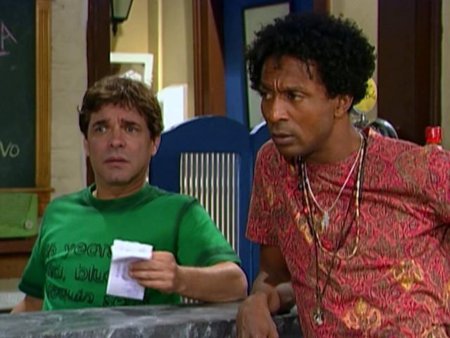 Dormindo com a Inimiga