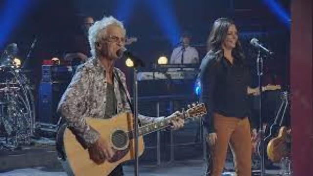 REO Speedwagon and Sara Evans
