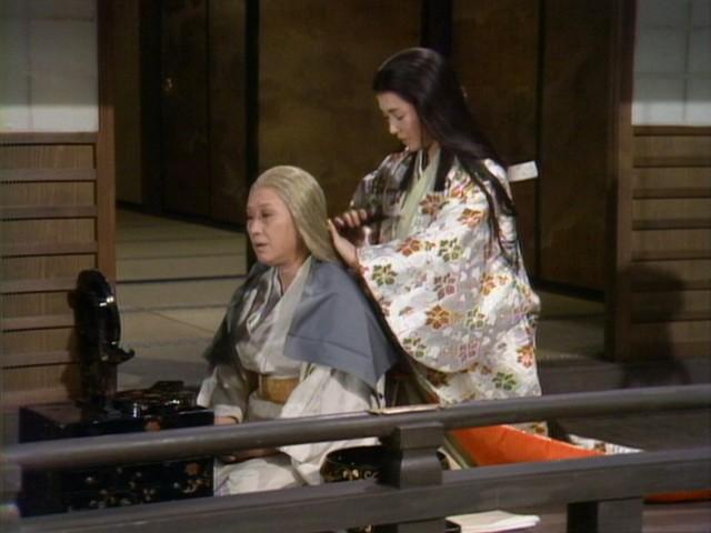 たらちねの母よ