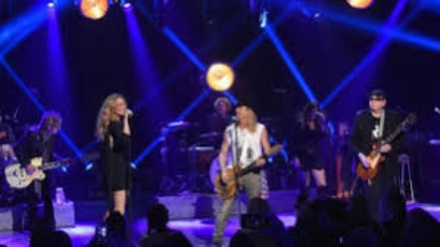 Cheap Trick and Jennifer Nettles