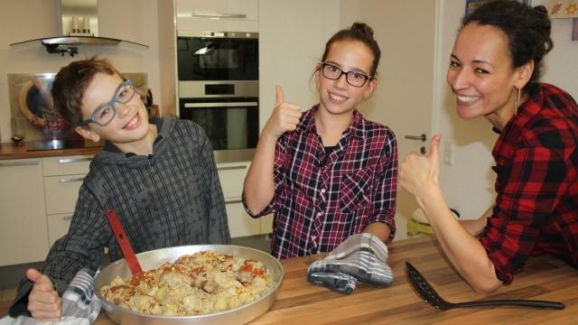 Maya kocht libanesisches Maloubi