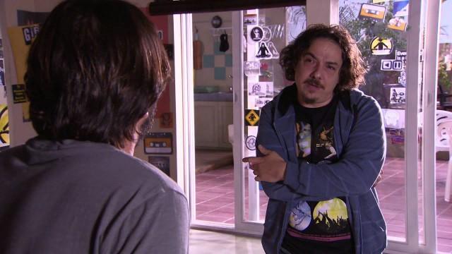 Segundo conoce a Tony