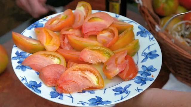 Craft Beer, Tomatoes, Anchovies