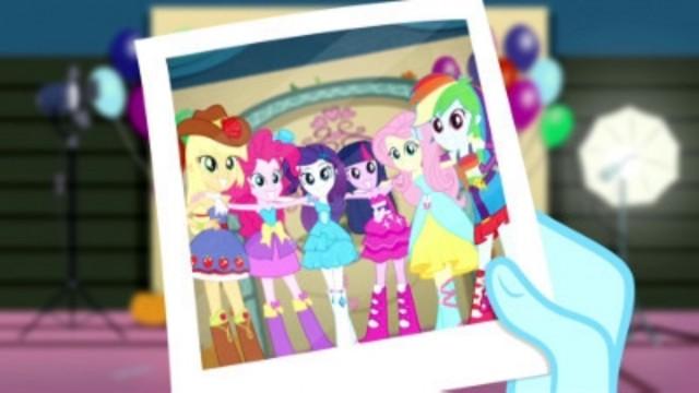 EQG SUMMERTIME SHORTS - Storia di un servizio fotografico