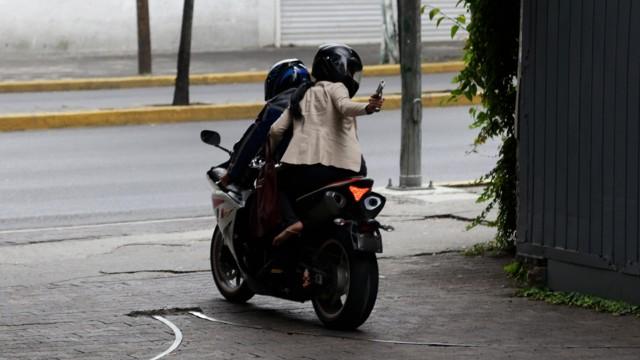 Antonio está muy cerca de ser asesinado por El Fierro
