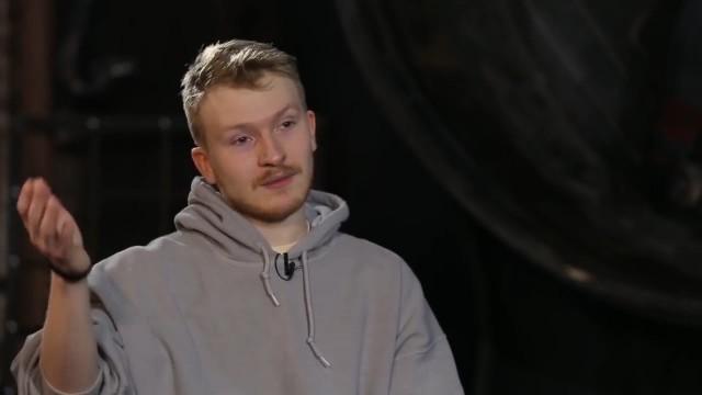 Поперечный - о цензуре, геях и чувствах верующих