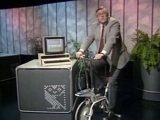 Micro Live 3: Medicine and Computers