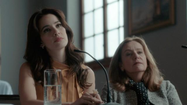 Comienza el caso de Alonso Olarte contra Adela