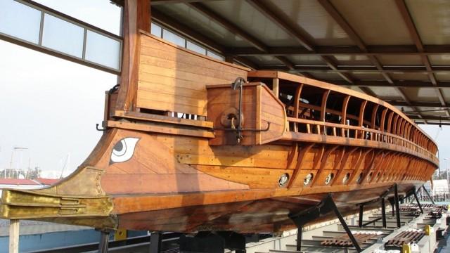 Reconstructing the Greek Trireme