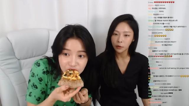 This is the first ever Yong Sisters live show!!!