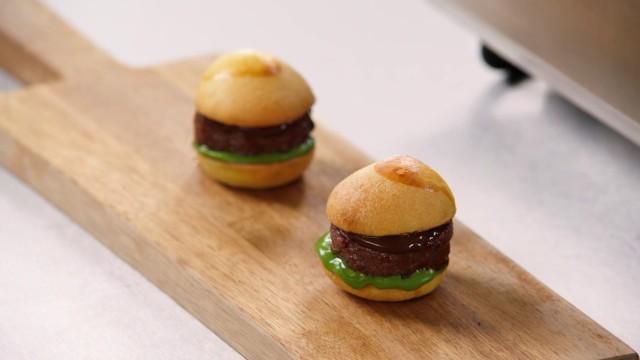 Emilia Burger
