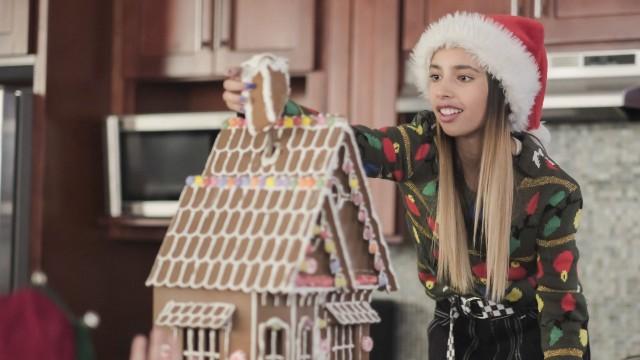 It's Christmas, Gabby Duran