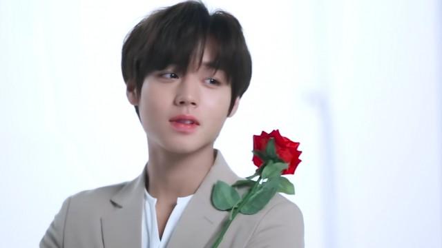 Lv.10 'Pizza Etang' Ad Shoot Behind