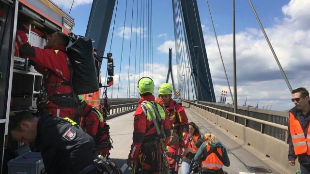 TÜV für die Köhlbrandbrücke