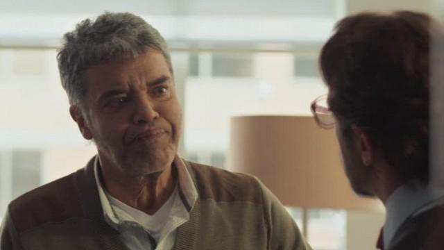Octavio moves in with Jorge