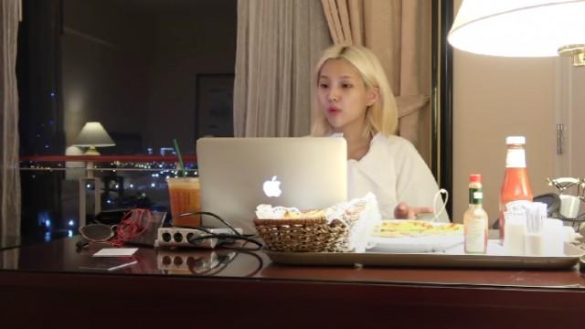 EP.5 Soyeon's Room Service Eating Experience