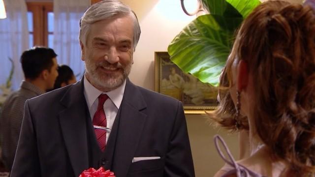 La fiesta de cumpleaños de Don Ernesto