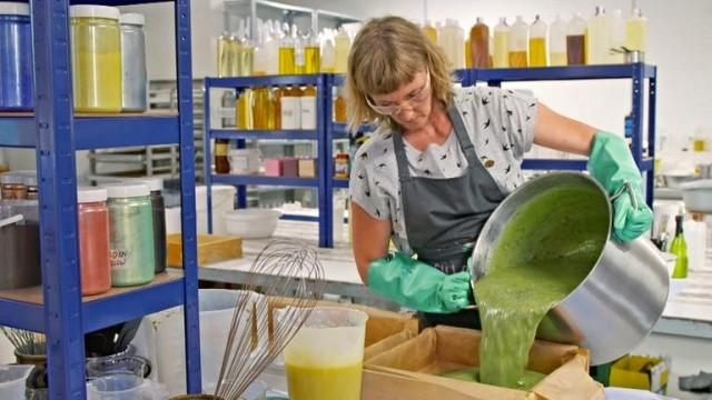 Wie man eine Naturseife siedet