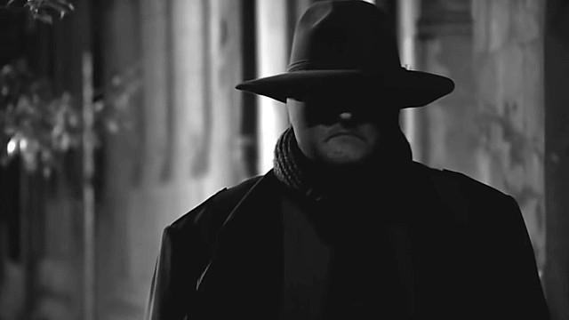El hombre de negro
