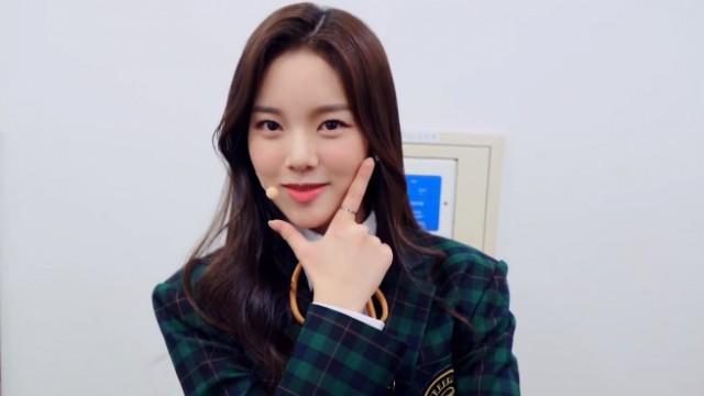 EP.17 Weeekly's Comeback Showcase