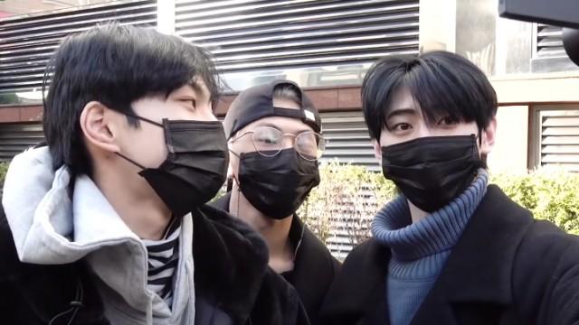 ENHYPEN Buys Their Own Album!