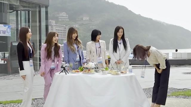 EP.06: Behind The Scenes, A Hard Day For APRIL.