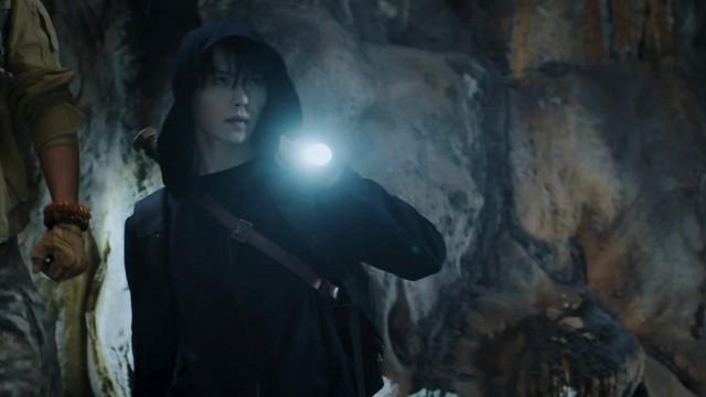 吴邪发现洞穴入口