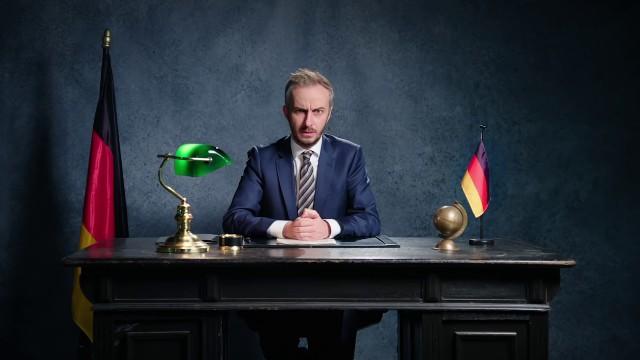 Ruckrede 2021: 96 Millionen $ Clown spricht zum Volk