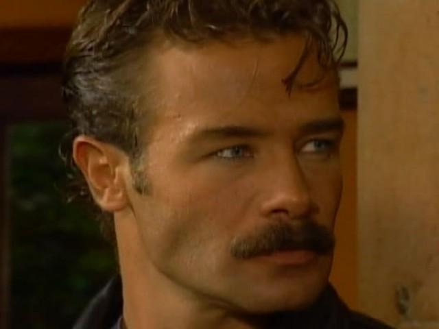 ¿Te quieres casar conmigo, Nora?