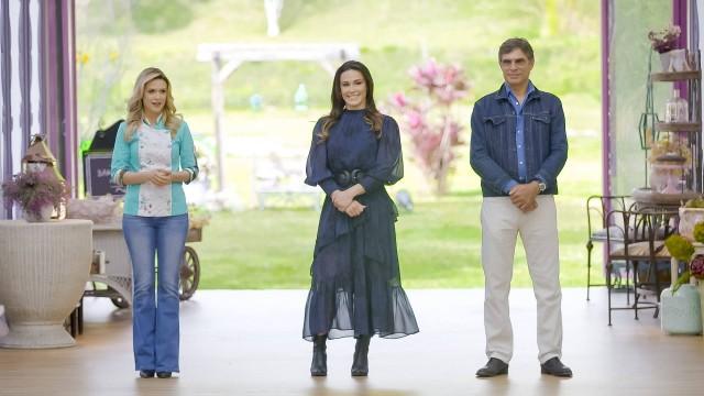 Bolo Assinatura e Arco de Frutas Vermelhas (Semifinal)