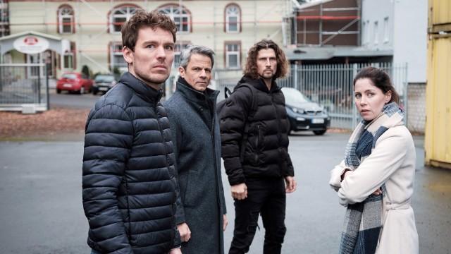 Till, Benedikt, Luke und Sina sind entschlossen zu handeln