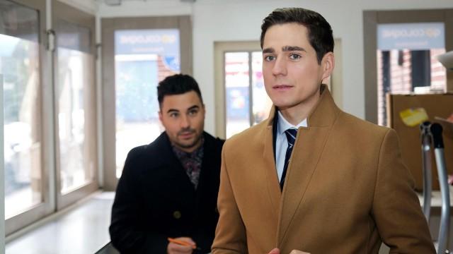 Benedikt vertraut Ringo eine wichtige Mission an