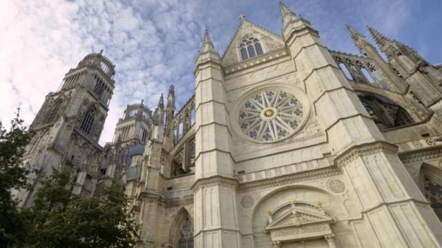 Le Val-de-Loire, de la cité royale d'Amboise à l'Anjou