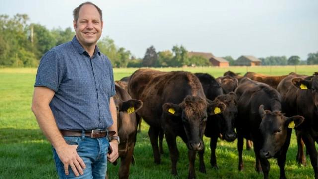 Kostbare Wagyu Rinder im Münsterland / Roulade vom Wagyu Ochsen