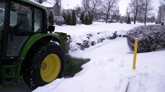 Pris en otage par leurs déneigeurs