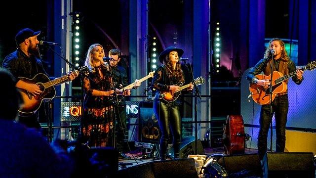 Country at the Quay