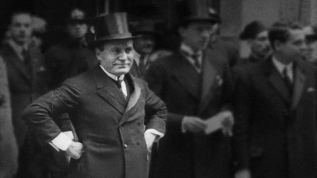 Deceit and Delusion 1923-1928