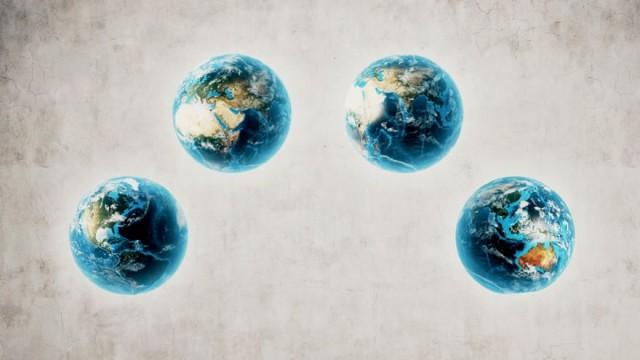 Star Trek: TNG and Alternate Worlds